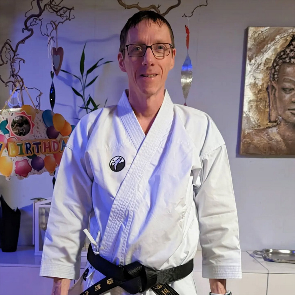 Martin Licht, Karate mit schwarzem Gürtel
